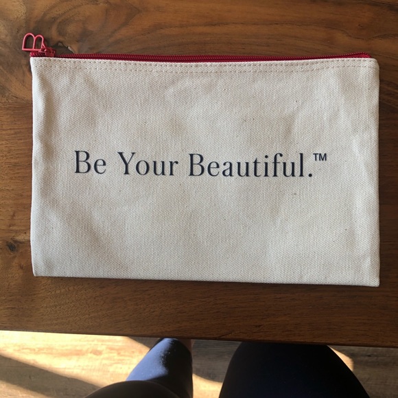 Beautycounter cosmetic bag NEW! - Picture 1 of 2